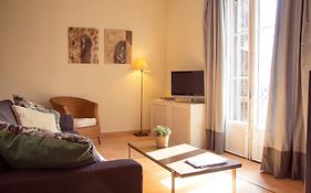 Gaudi Apartment 9
